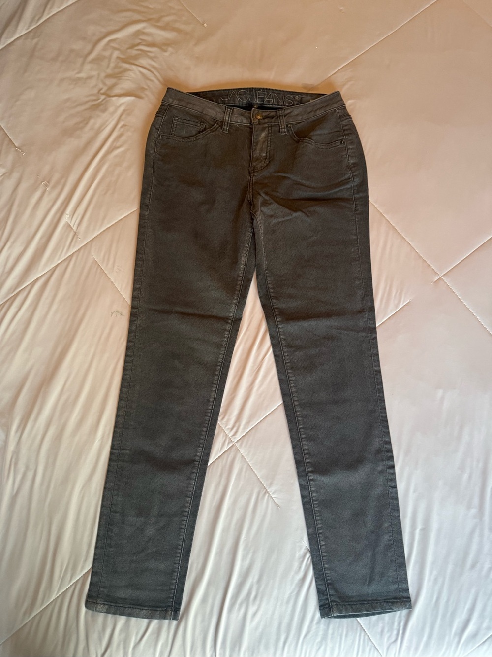Jag Jeans Straight Leg Jeans in Charcoal Black Mid Rise Worn Look